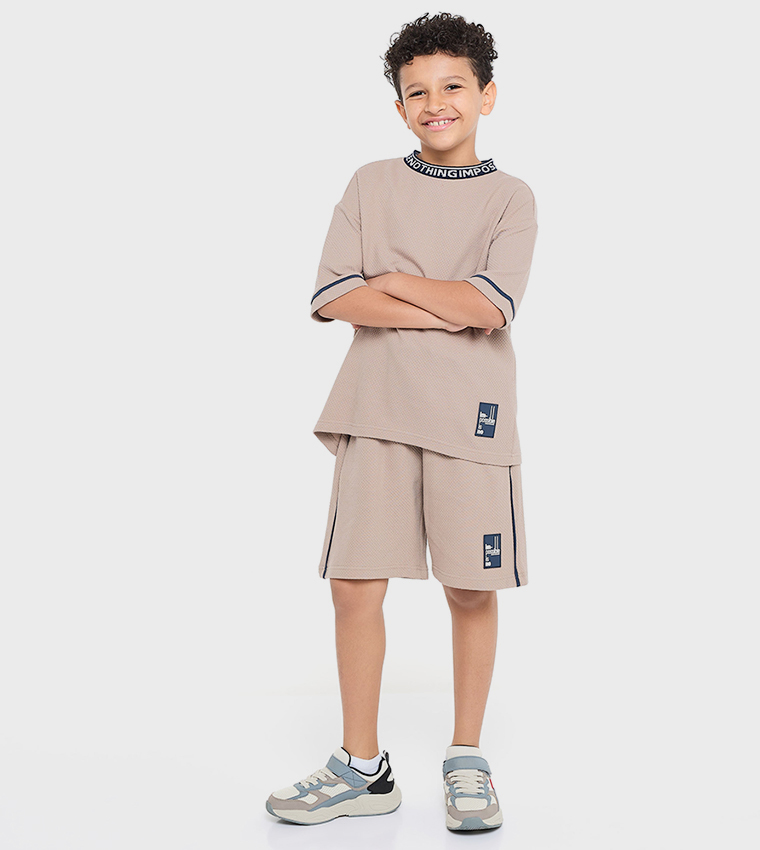 Textured Crew Neck T-Shirt and Shorts Set