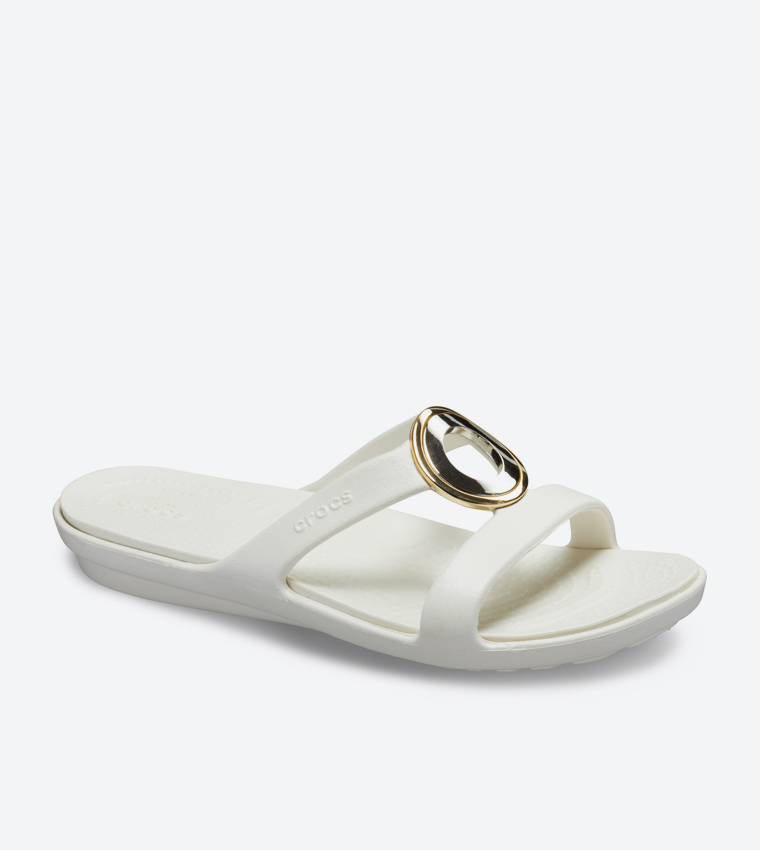 Buy Crocs Sanrah Metal Block Round Toe Sandals White 205592 995 In White 6thStreet UAE