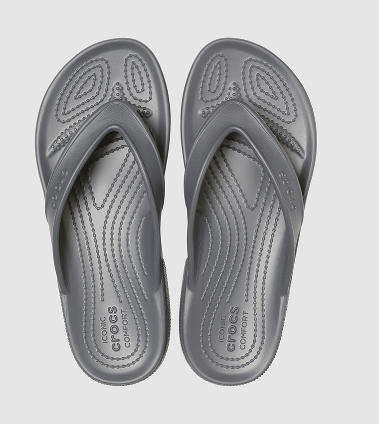 myntra crocs flip flops
