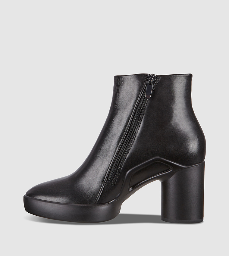 Buy ECCO Shape Sculpted Motion 35 Boots In Black 6thStreet UAE