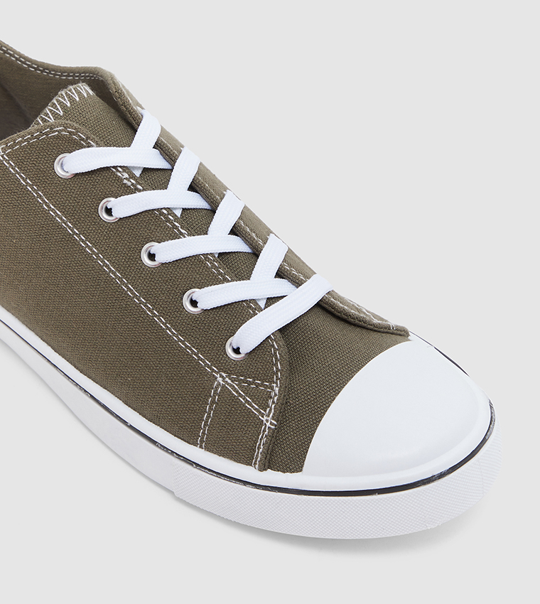 Canvas 2025 shoes green