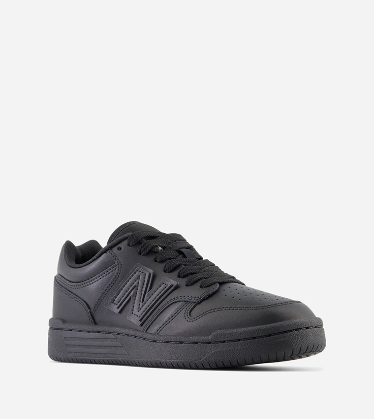 BB480 Round Toe Lace-Up Sneakers