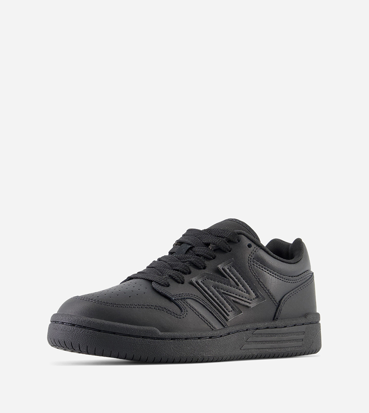 BB480 Round Toe Lace-Up Sneakers