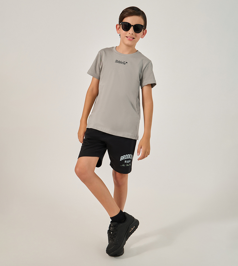 Graphic Print Crew Neck T-Shirt