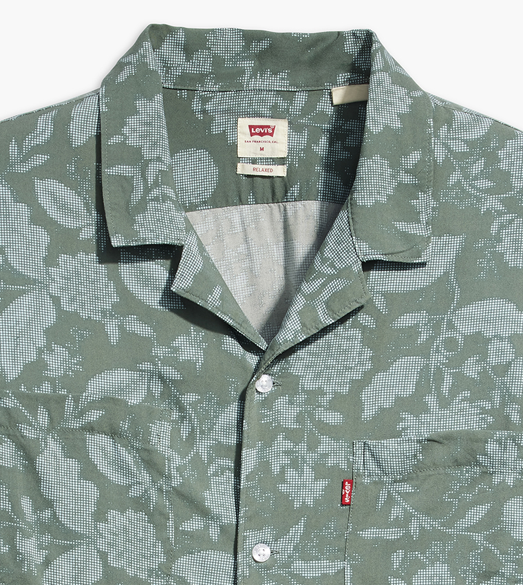 Printed Classic Camp Short Sleeves Shirt