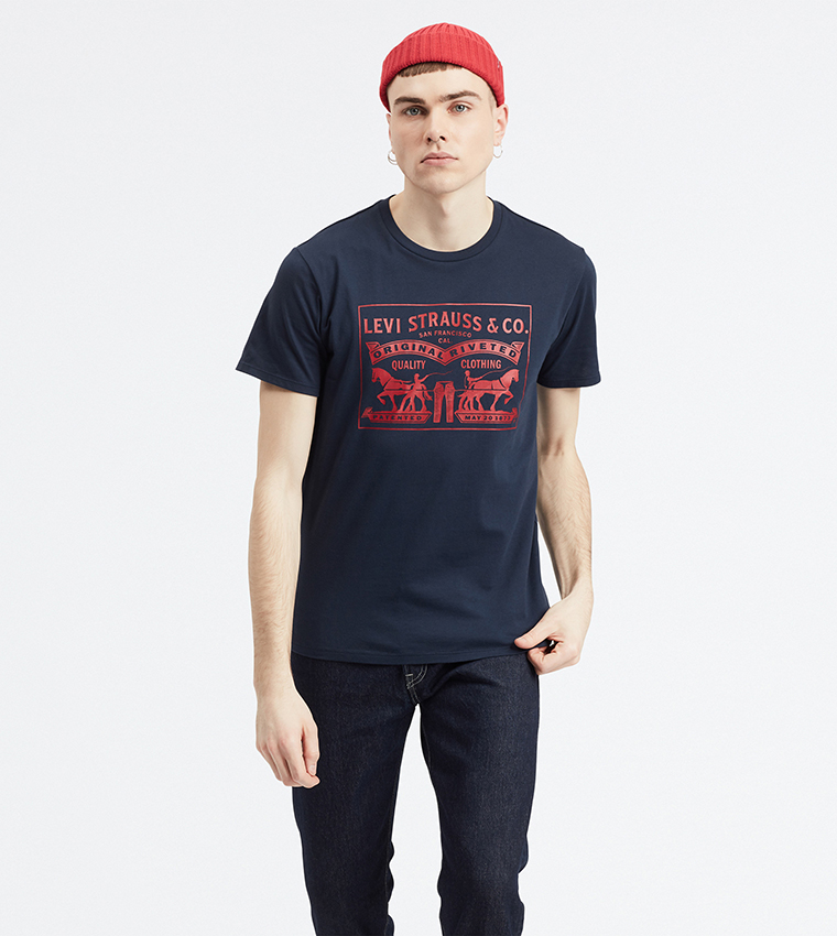 Levi shirts hot sale near me