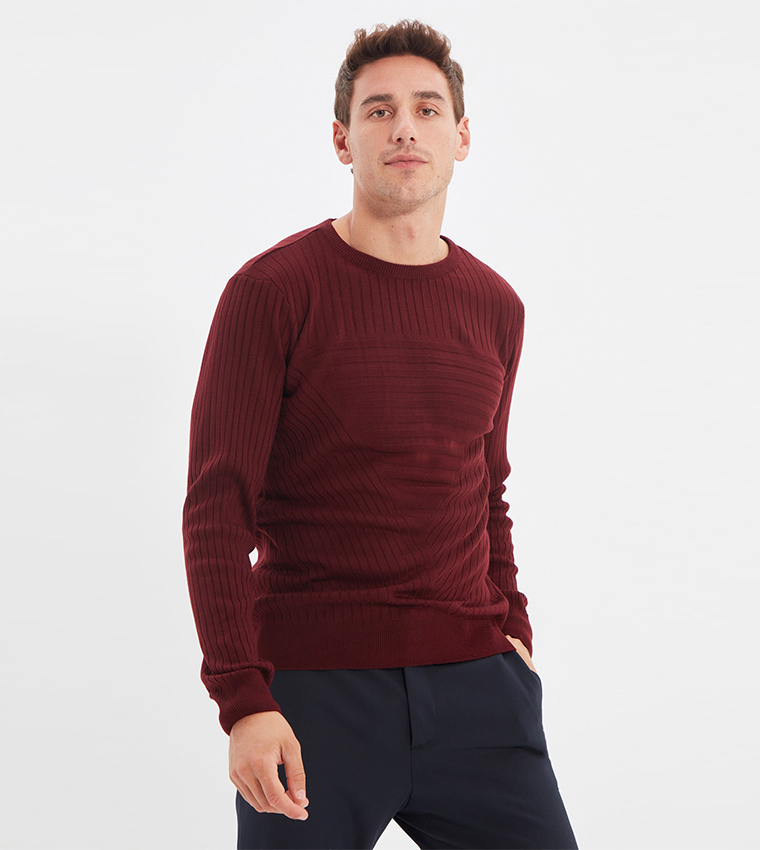 Buy Trendyol Crew Neck Slim Fit Knitwear Sweater In Maroon 6thStreet Bahrain