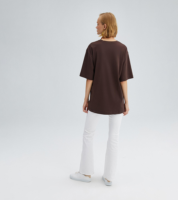 Oversized t deals shirt girl