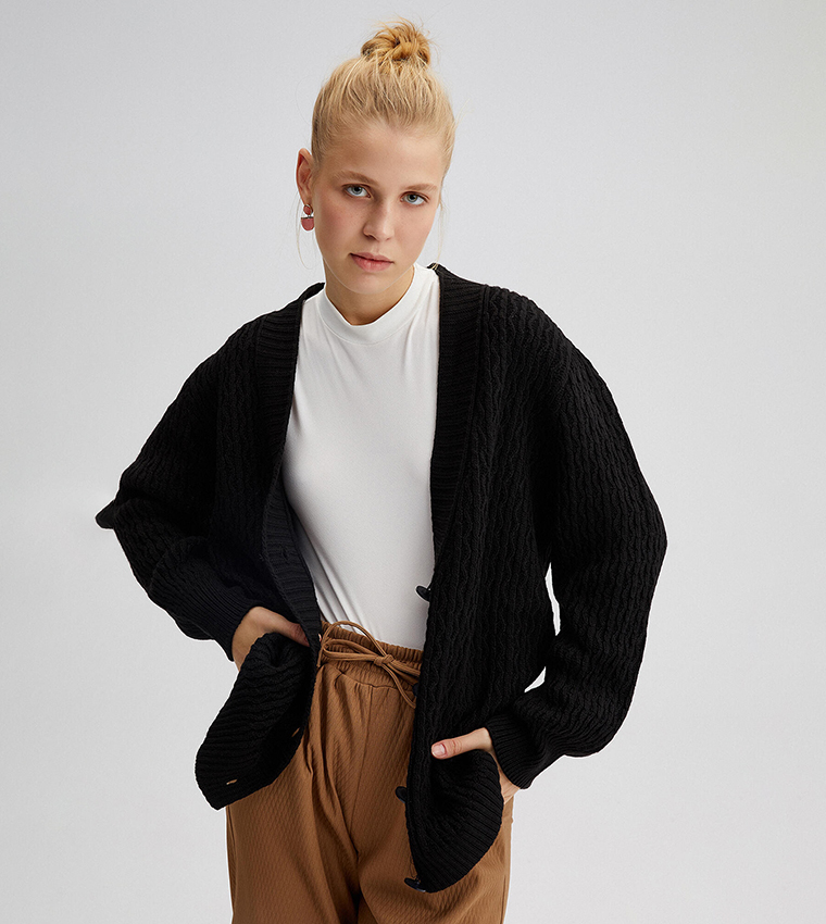 Buy Touché V Neck Cable Knit Cardigan In Black 6thStreet UAE