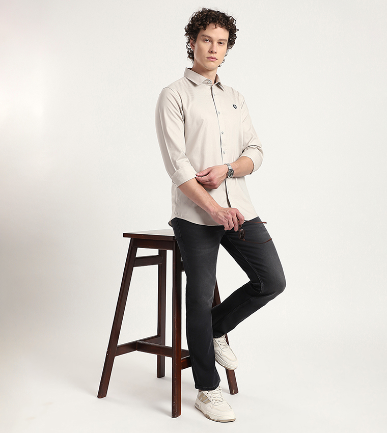 قميص كم طويل