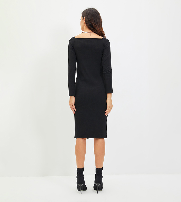 Buy Trendyol Body Fit Slit Midi Dress In Black | 6thstreet Qatar