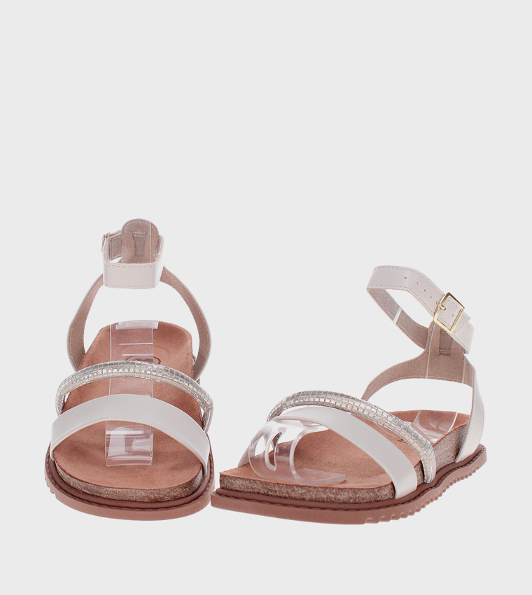 صندل كاجوال بحزام على الكاحل