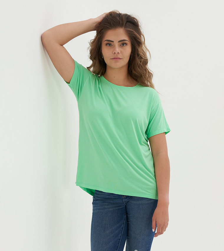 Buy American Eagle Solid Neck Round Neck T Shirt In Green 6thStreet Oman