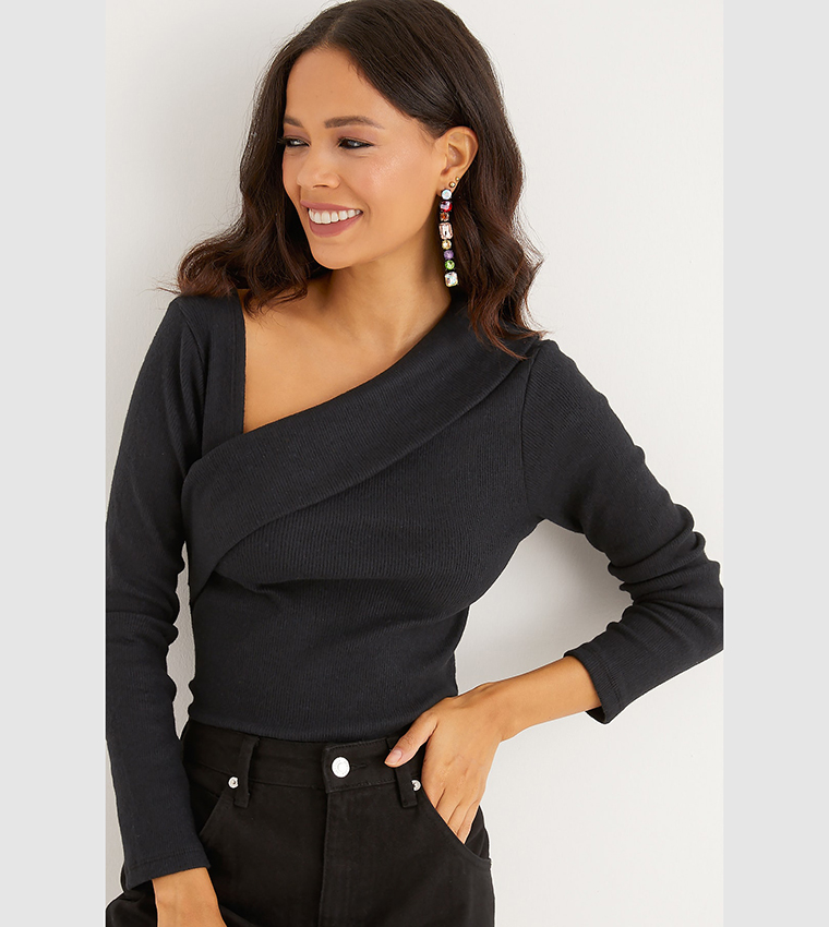 Cross Collar Knitted Top