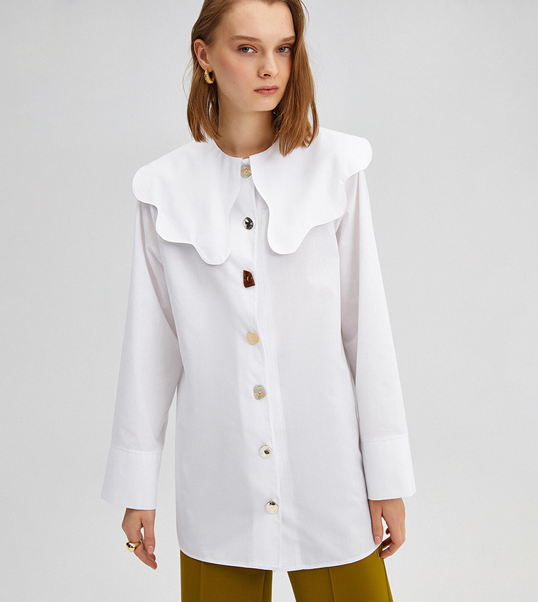 Solid scallop Collar Long Sleeves Top