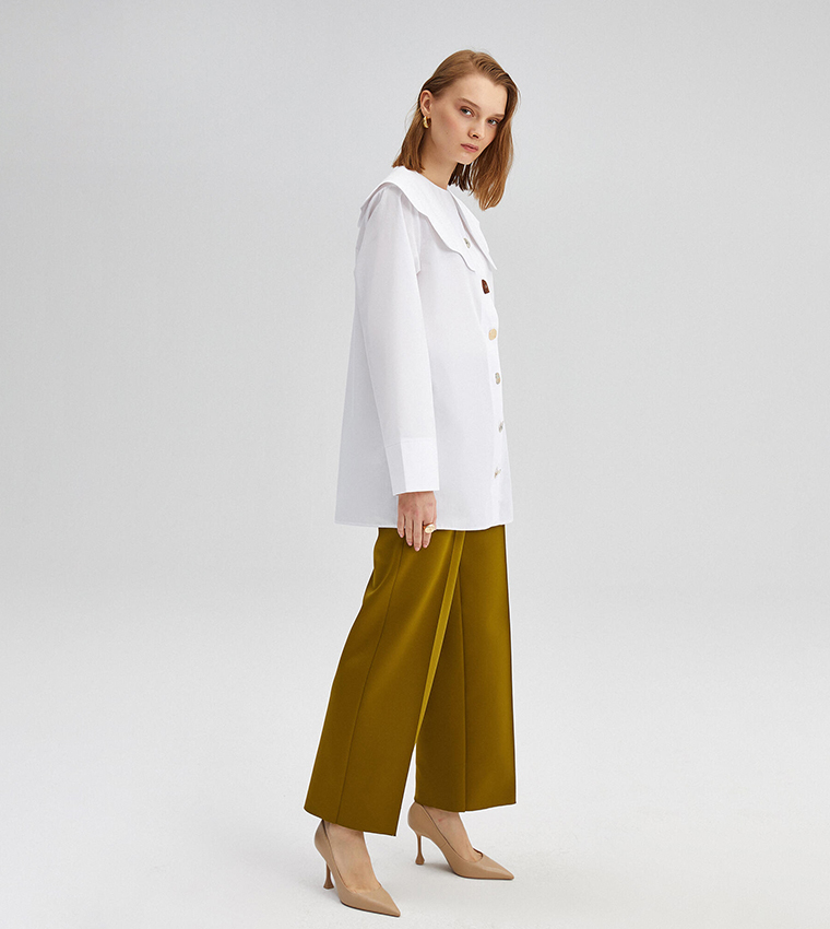 Solid scallop Collar Long Sleeves Top