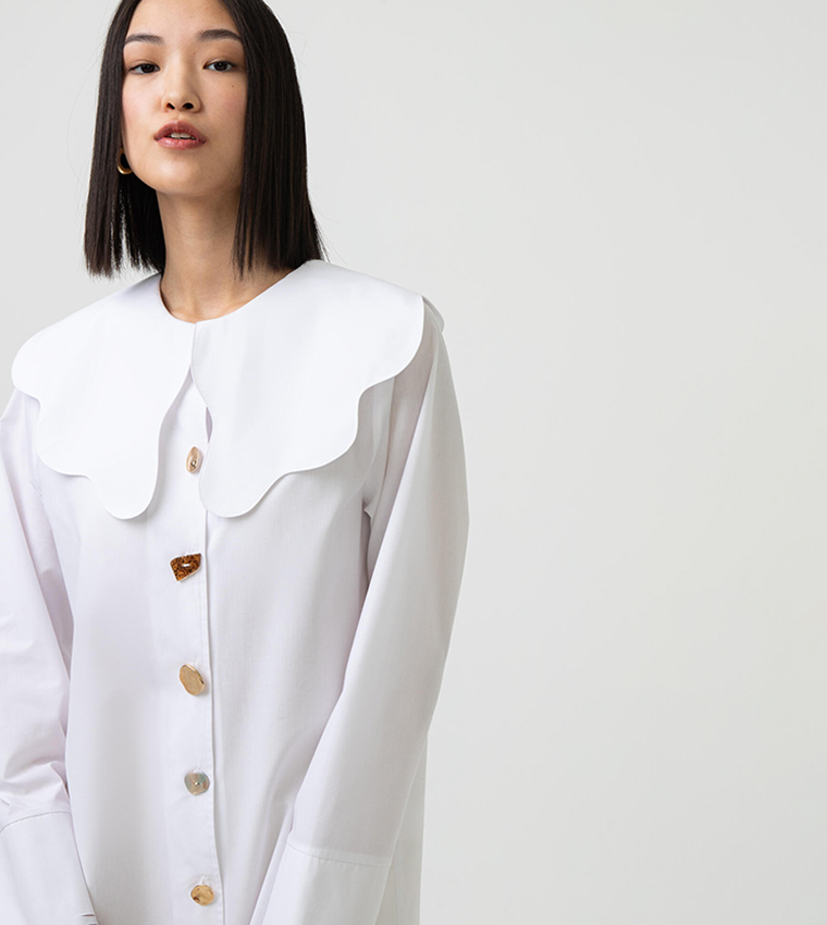 Solid scallop Collar Long Sleeves Top
