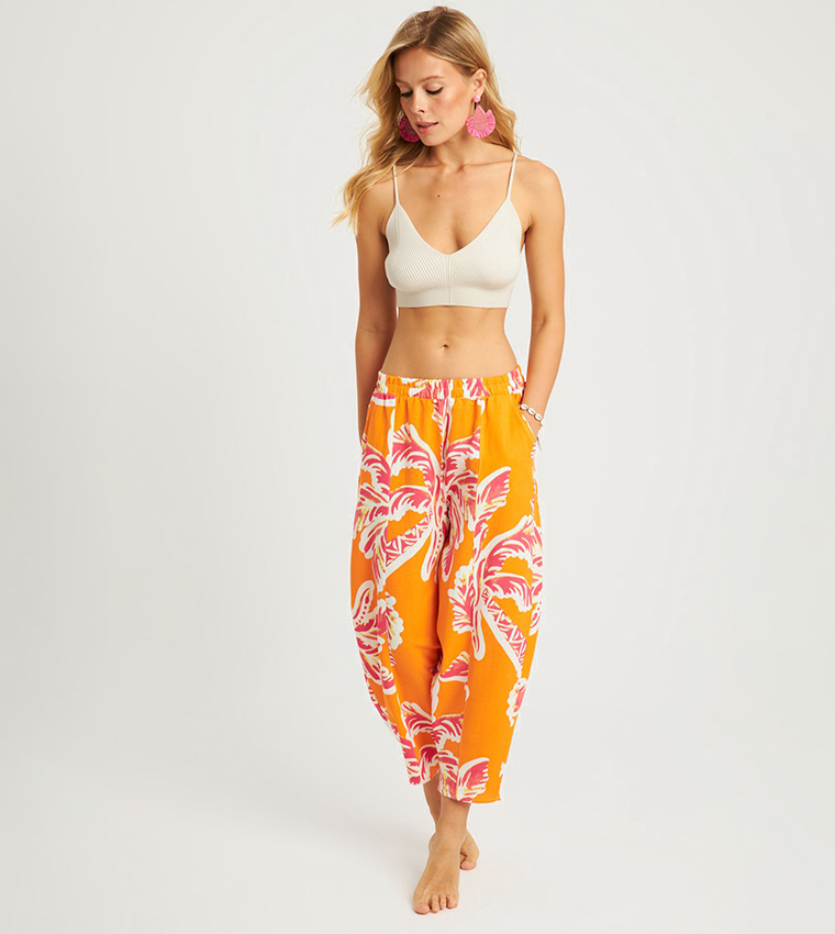 Patterned Cropped Beach Pants