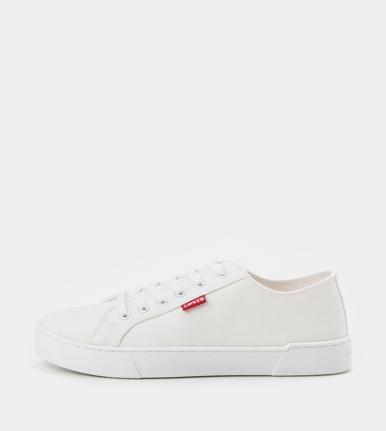 Buy Levi s MALIBU 2.0 Lace Up Sneakers In White 6thStreet Kuwait