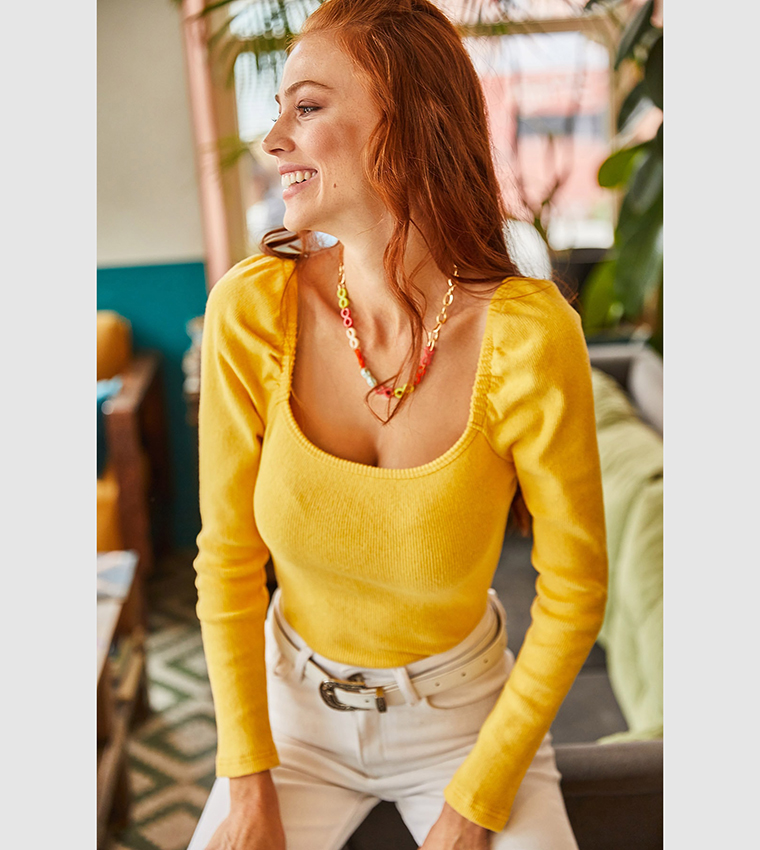 Yellow tops best sale and blouses