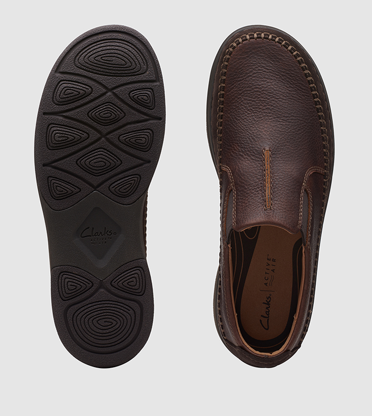 Clarks casual clearance slip on shoes