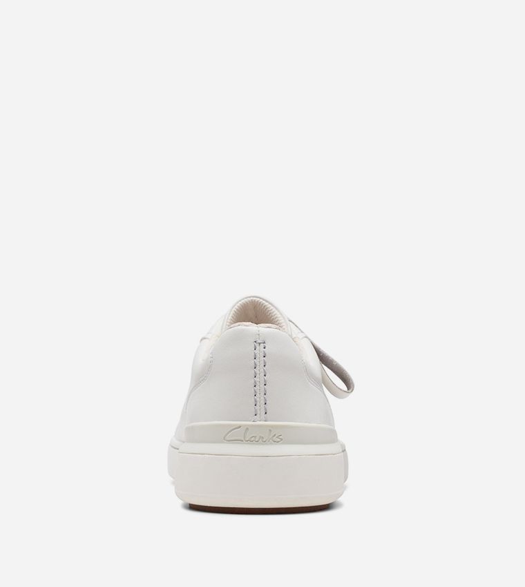 CourtLite Move Lace-Up Sneakers