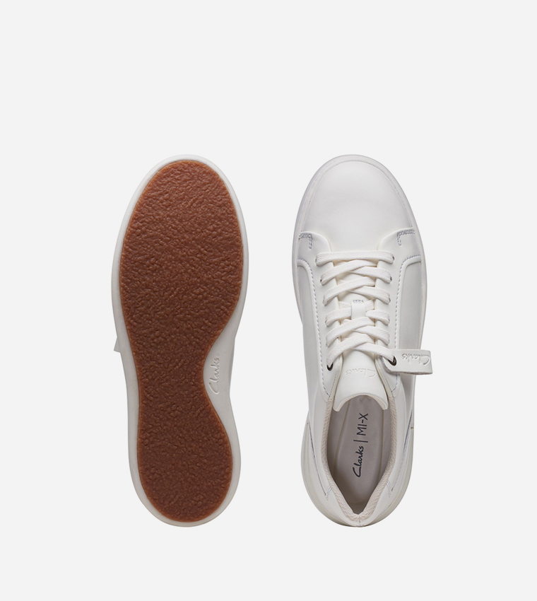 CourtLite Move Lace-Up Sneakers