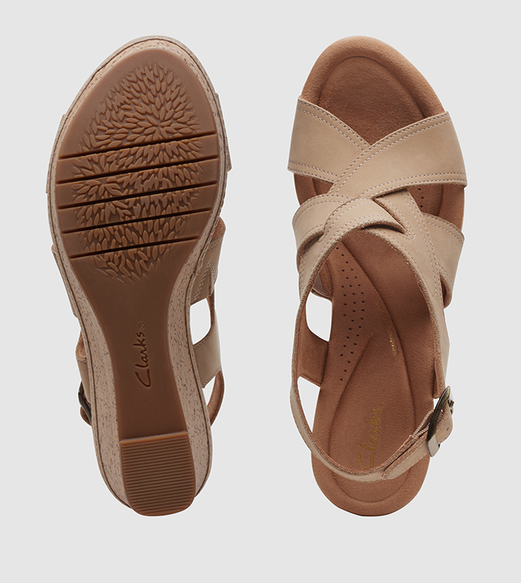 Clarks brown cheap wedge sandals