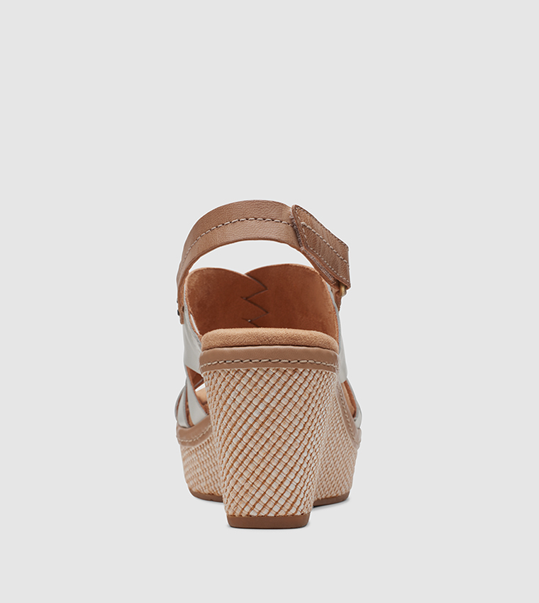 Elleri Grace Wedge Sandals