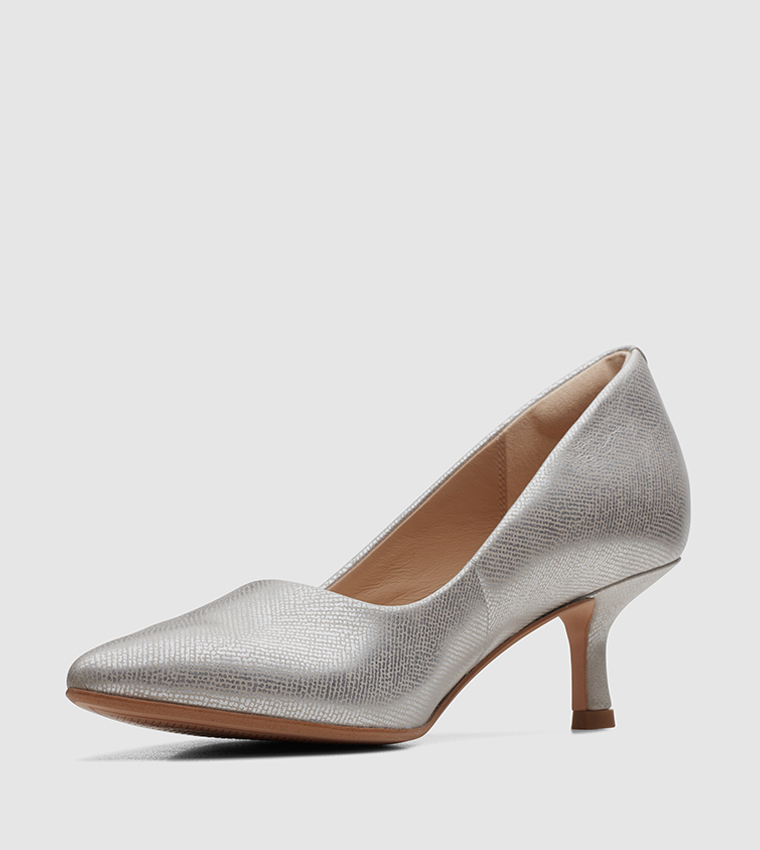 Violet 55 Rae Buy Clarks Violet 55 Rae Kitten Heel Pumps In Silver | 6thstreet Qatar