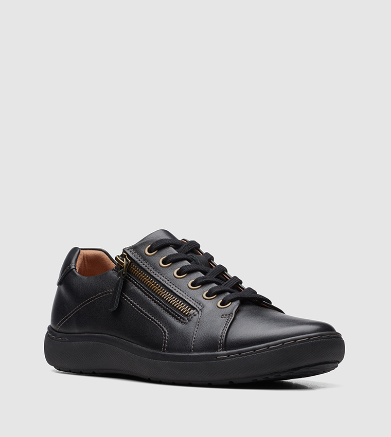 Nalle Lace-Up Sneakers