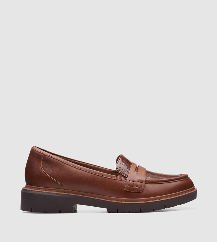 Clarks tan loafers hotsell