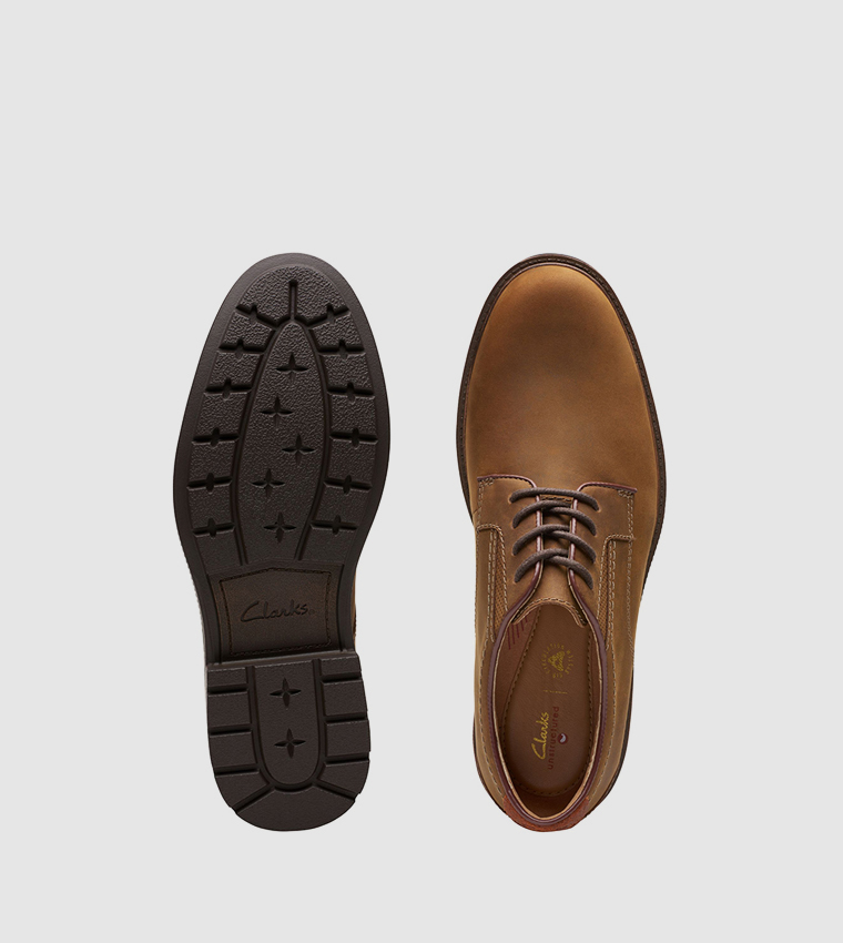 Un Shire Lace-Up Casual Shoes