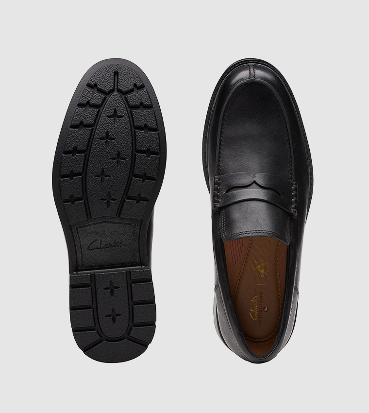 Buy Clarks Un Shire Step Slip On Loafers In Black | 6thStreet Saudi Arabia