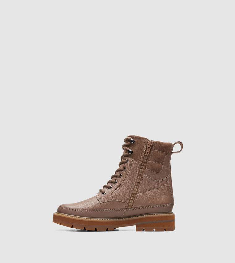 PragueStyle Lace-Up Ankle Boots