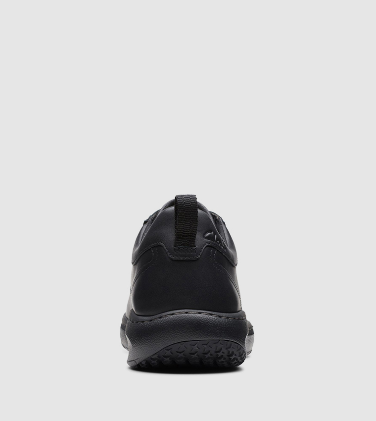 Pro Lace-Up Casual Shoes