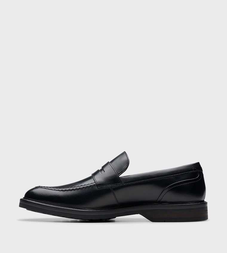 Aldwin Step Textured Loafers