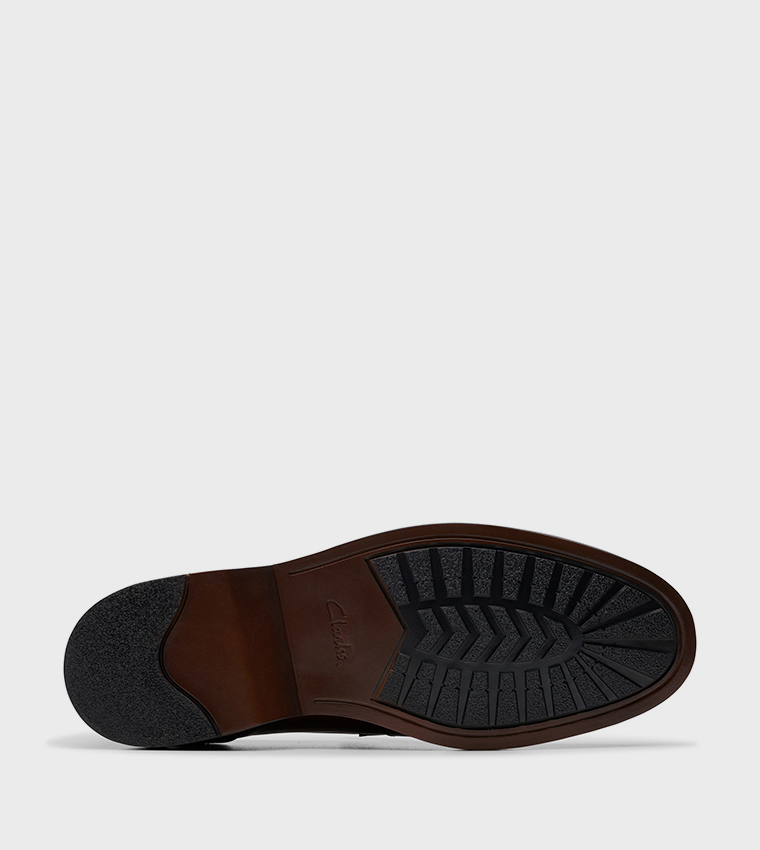 Aldwin Step Textured Loafers