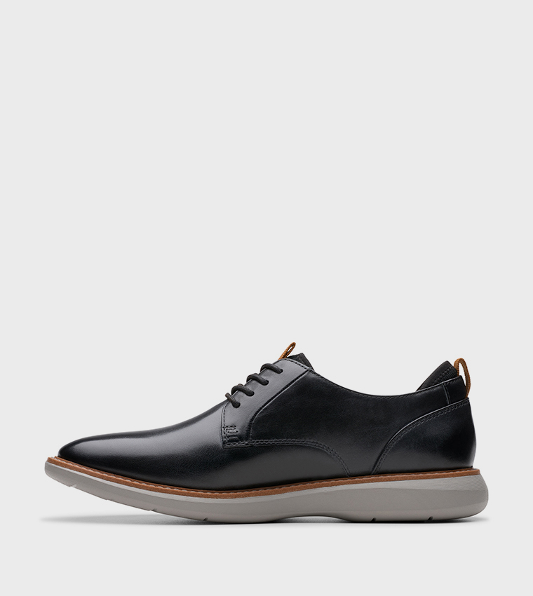 Brantin Plain Casual Derbys