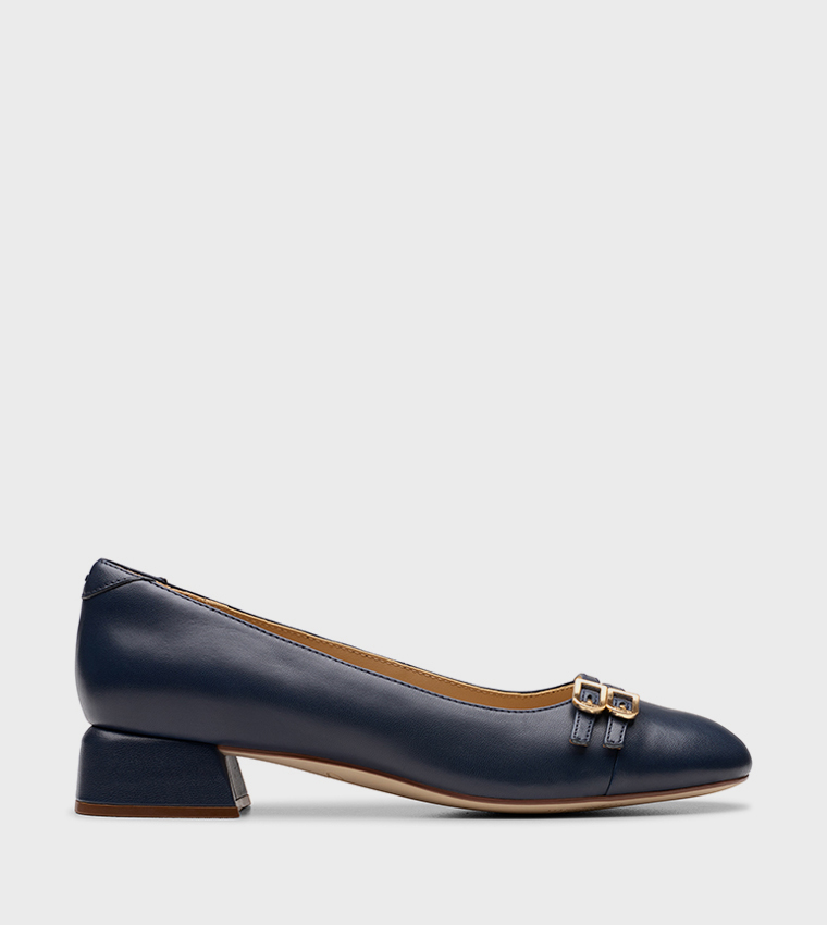 Daiss30 Buckle Detail Pumps