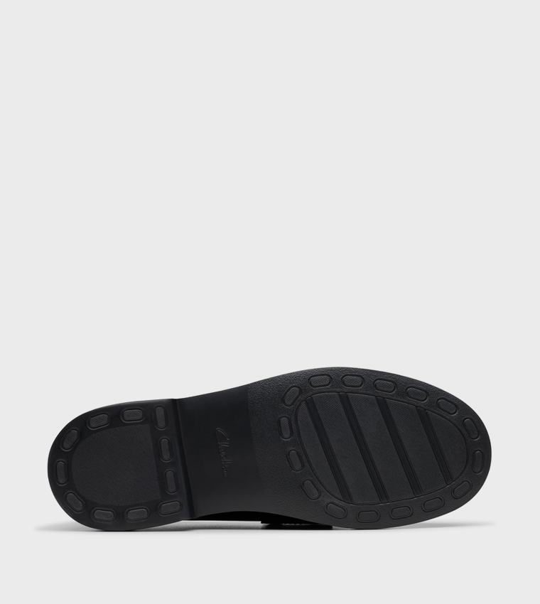 Splend Edge Leather Loafers