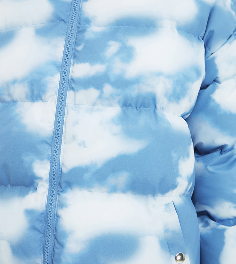 Buy Trendyol Tie Dye Washed Puffer Jacket In Blue 6thStreet UAE