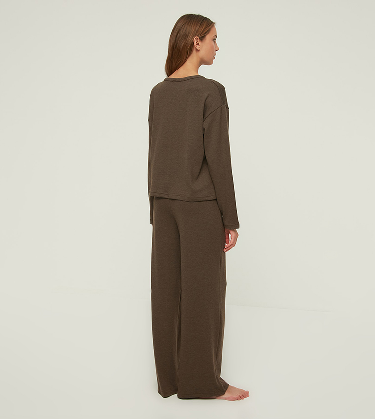 Buy Trendyol Basic Night Suit In Brown | 6thStreet Qatar