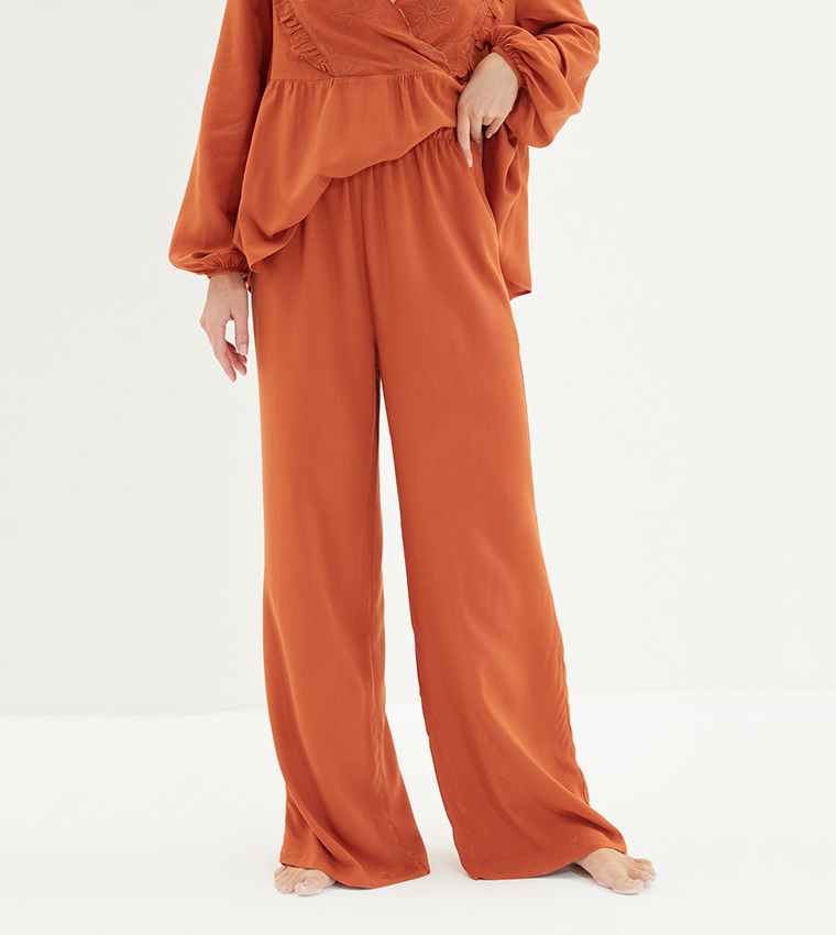 Buy Trendyol Pajamas Set In Brown | 6thStreet UAE