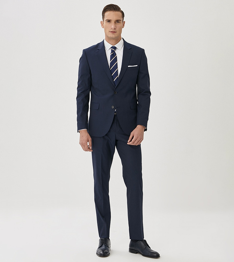 Navy regular hot sale fit suit