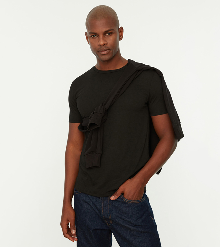 Basic Slim Fit T-Shirt