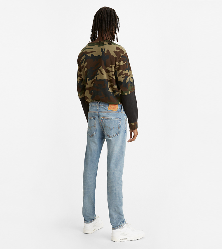512™ Slim Fit Tapered Jeans