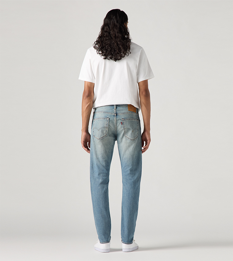 512™ Slim Tapered Fit Lightweight Jeans