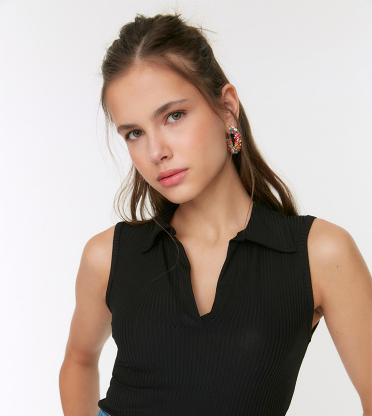 Buy Trendyol Corduroy Knitted Top In Black | 6thStreet Qatar