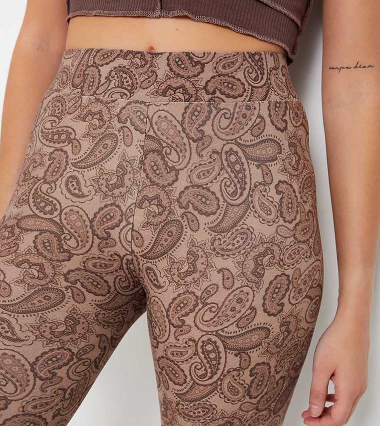 Paisley leggings 2025